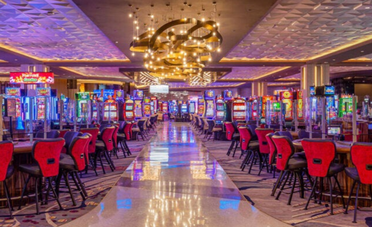 Why Some Hotels Feel Different When They Have Casinos Inside